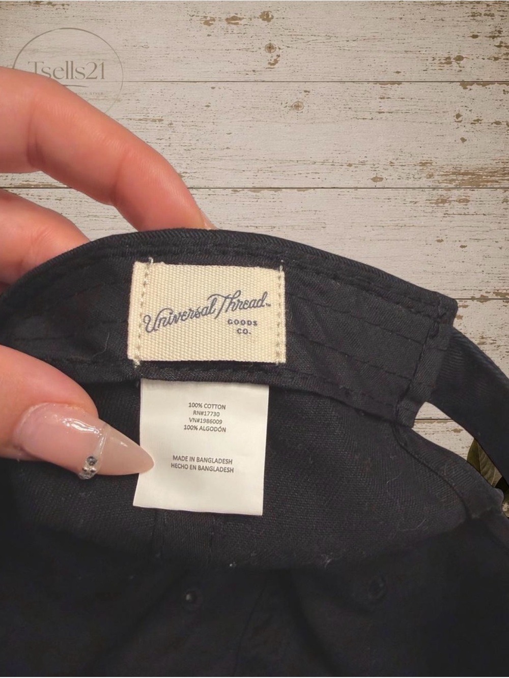 Universal Thread Black Baseball Cap - Picture 3 of 3